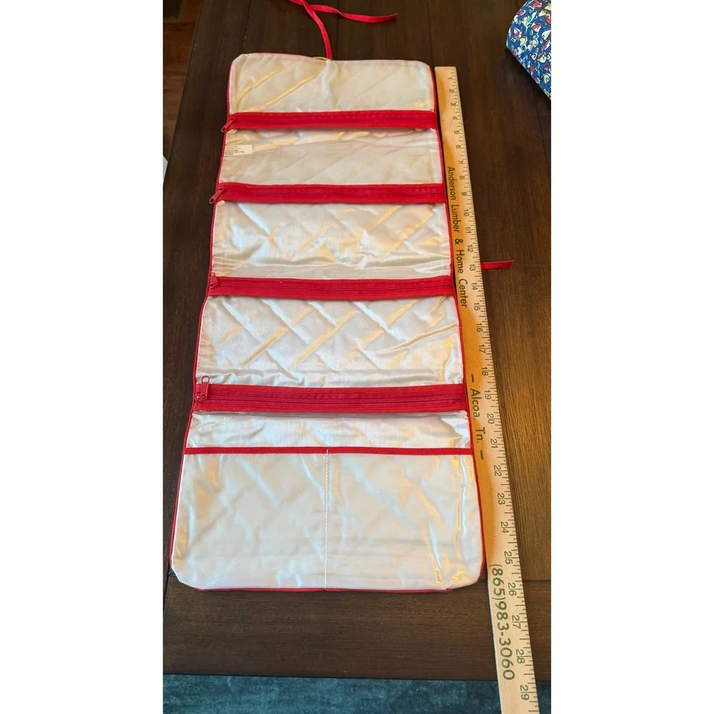 Vintage Totes Commuter Creations Quilted Cosmetic Bag & Hanging Organizer Set